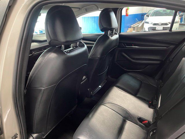 Used 2024 MAZDA MAZDA3 s FWD image 18