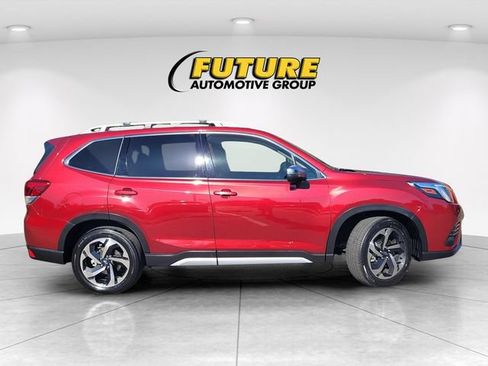 Used 2022 Subaru Forester Touring w/ Popular Package #2 AWD/4WD image 3