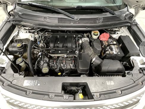 Used 2014 Ford Explorer XLT w/ Equipment Group 202A image 22