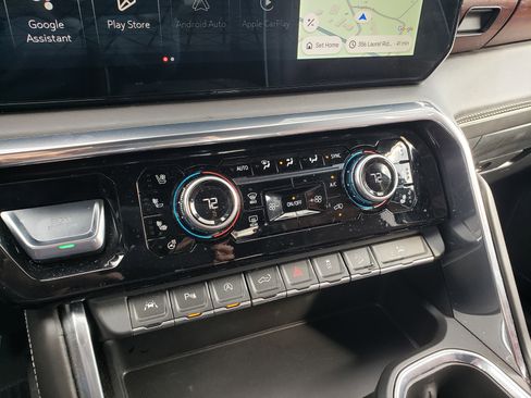 Used 2024 GMC Sierra 1500 Denali Ultimate image 23