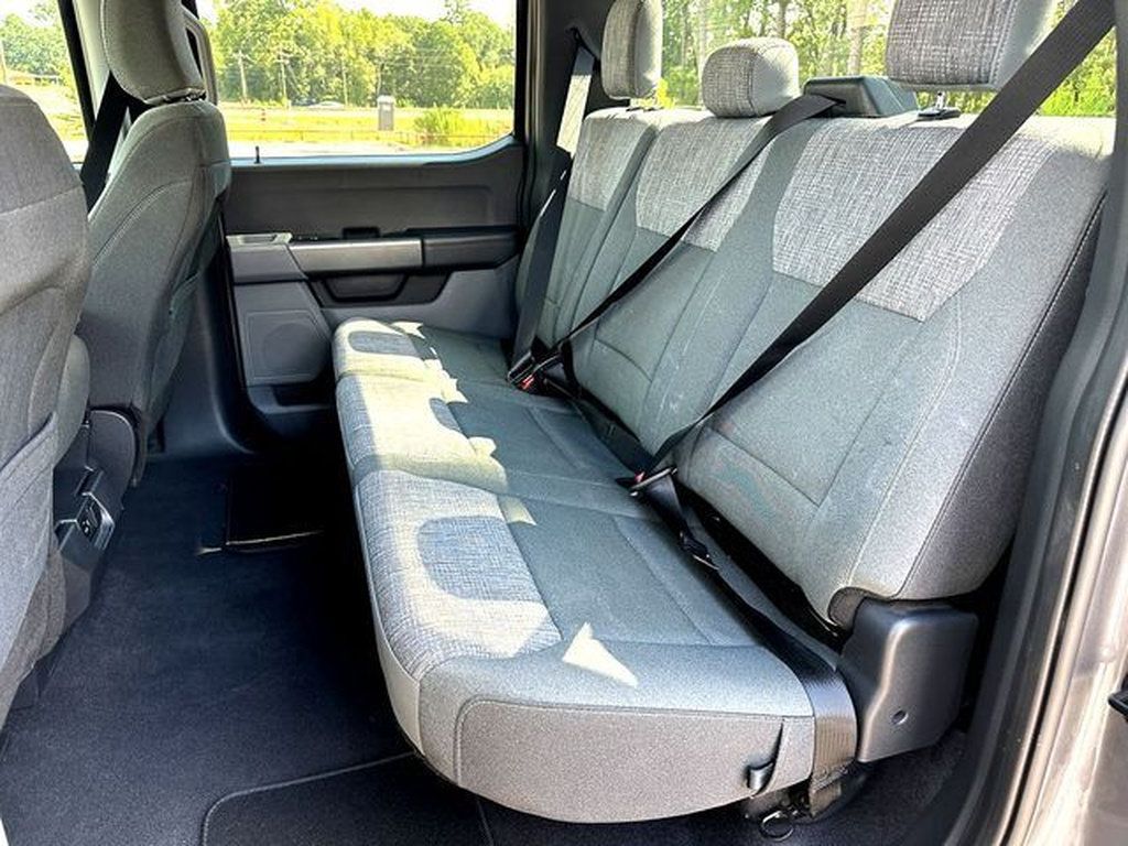 Used 2023 Ford F150 XLT AWD/4WD image 16
