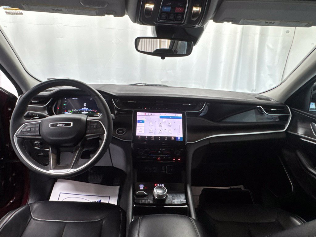 Used 2023 Jeep Grand Cherokee 4WD 4xe image 30