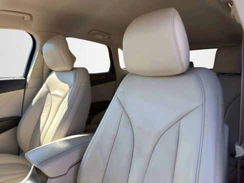 Used 2019 Lincoln MKC Select w/ Select Plus Package image 13