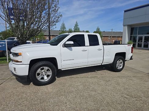 Used 2019 Chevrolet Silverado 1500 LT w/ All Star Edition AWD/4WD image 10