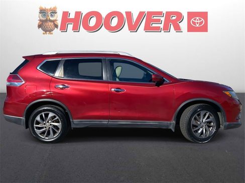 Used 2016 Nissan Rogue SL w/ SL Premium Package image 2