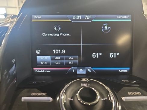 Used 2015 Ford Escape Titanium w/ Equipment Group 301A AWD/4WD image 20