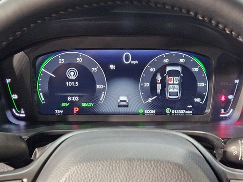 Used 2026 Honda CR-V TrailSport image 15