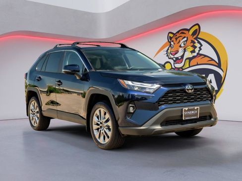 Used 2025 Toyota RAV4 XLE Premium w/ Weather Package AWD/4WD image 3