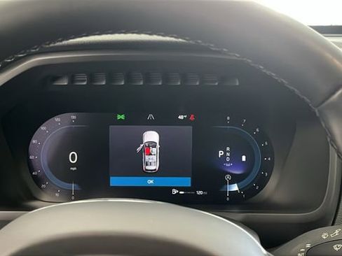 Certified 2023 Volvo XC90 B6 Plus image 12