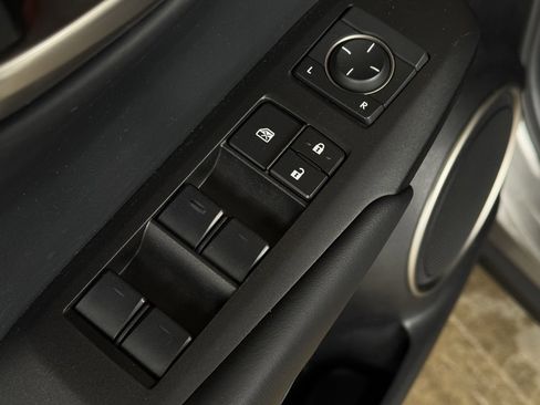 Used 2017 Lexus NX 200t FWD image 10