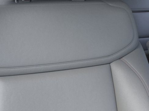 New 2026 Ford Expedition Active image 16