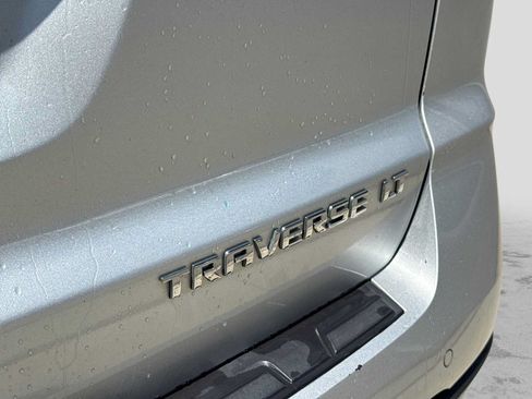 Used 2014 Chevrolet Traverse LT w/ All-Star Edition FWD image 12