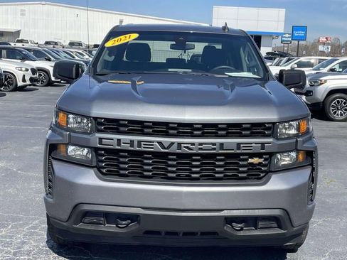 Used 2021 Chevrolet Silverado 1500 Custom w/ Safety Confidence Package image 7