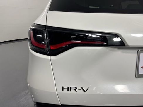 Used 2026 Honda HR-V LX image 31