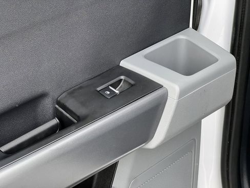 Used 2023 Ford F350 XLT image 31