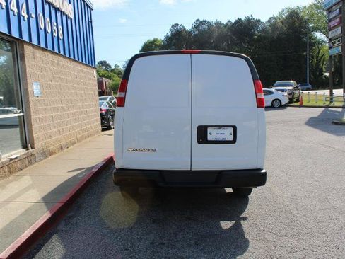 Used 2020 Chevrolet Express 2500 w/ Driver Convenience Package RWD image 6