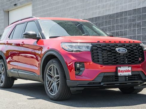 New 2026 Ford Explorer ST w/ Sun And Sound Package AWD/4WD image 2