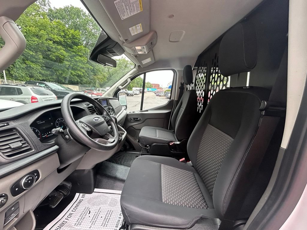 Used 2025 Ford Transit 250 Low Roof w/ Exterior Upgrade Package RWD image 17