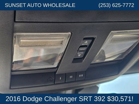Used 2016 Dodge Challenger SRT w/ Technology Group RWD image 42