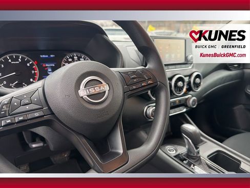 Used 2024 Nissan Sentra S image 17