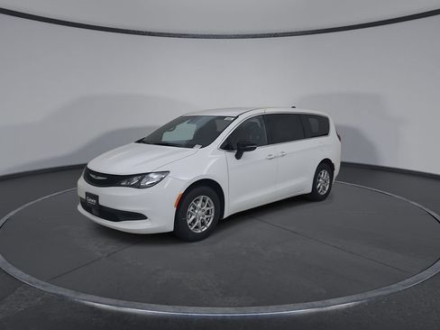 New 2027 Chrysler Pacifica LX FWD image 7