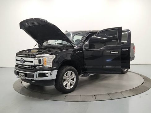 Used 2019 Ford F150 XLT w/ Equipment Group 302A Luxury AWD/4WD image 12