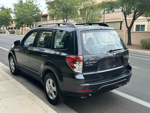 Used 2013 Subaru Forester 2.5X AWD/4WD image 6