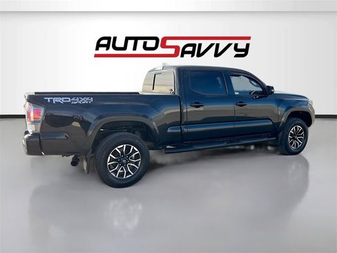 Used 2023 Toyota Tacoma TRD Sport image 7