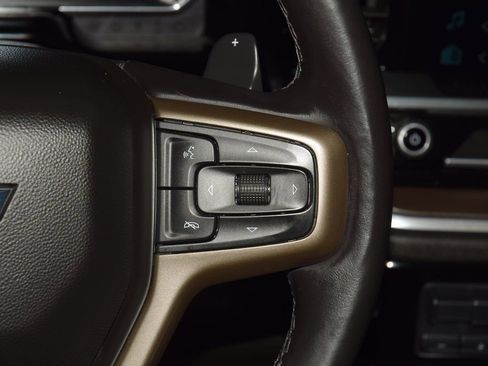 Used 2022 Chevrolet Silverado 1500 High Country image 32