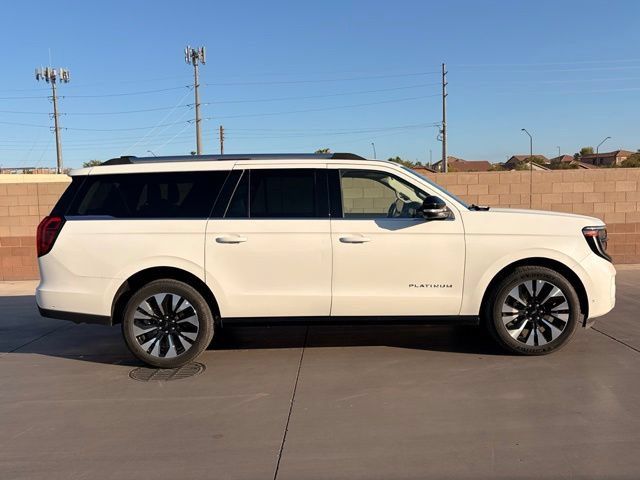 Used 2025 Ford Expedition Max Platinum w/ Driver's Package AWD/4WD image 7