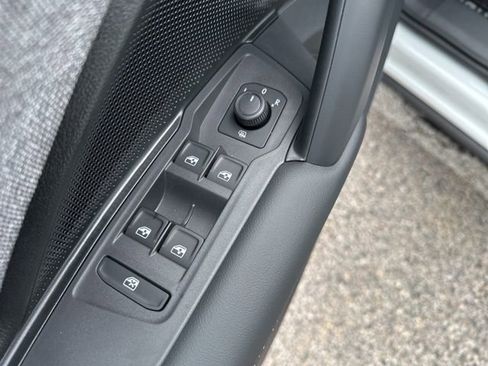 New 2026 Volkswagen Tiguan S image 11