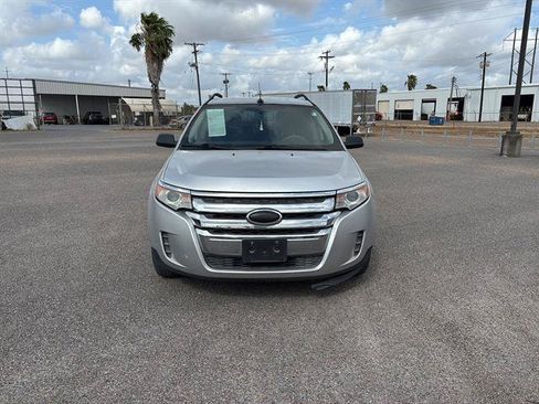 Used 2013 Ford Edge SE FWD image 2