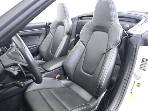 Used 2022 Porsche 911 Carrera 4S image 5