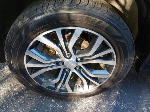 Used 2017 Mitsubishi Outlander Sport LE FWD image 9