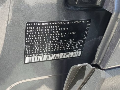 Certified 2025 Volkswagen Taos S FWD image 32