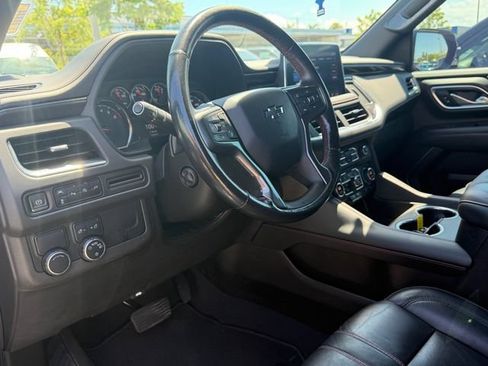 Used 2021 Chevrolet Tahoe RST w/ Luxury Package RWD image 11