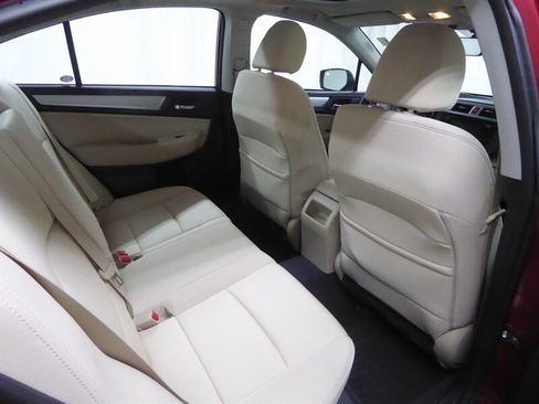 Used 2017 Subaru Legacy 2.5i Premium image 29