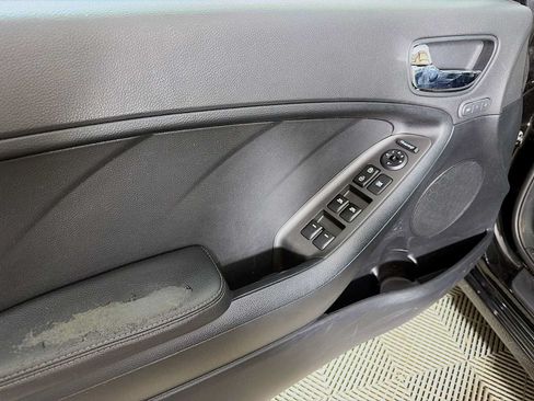 Used 2015 Kia Forte EX w/ Premium Package FWD image 15