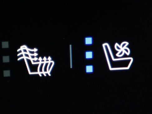 Used 2026 GMC Yukon AT4 Ultimate image 32