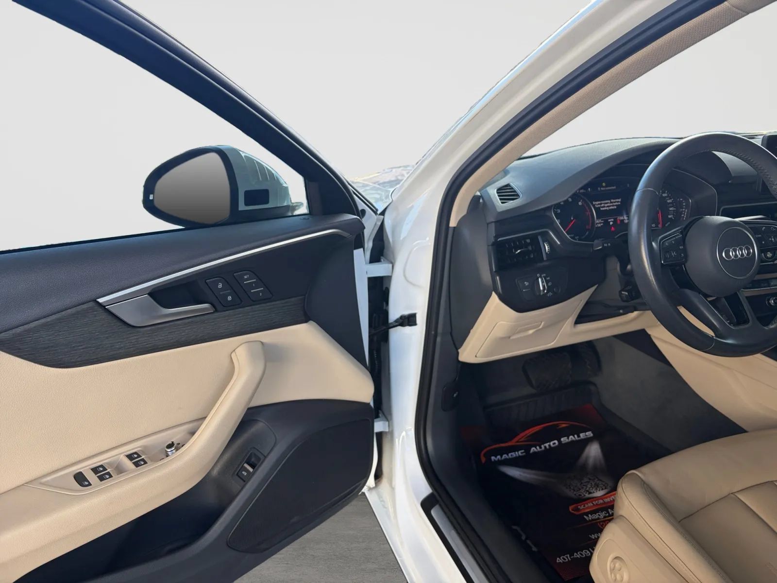 Used 2019 Audi A4 2.0T Premium w/ Convenience Package FWD image 11