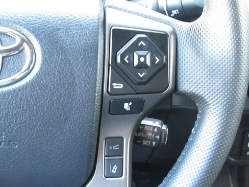 Used 2023 Toyota Tacoma TRD Off-Road AWD/4WD image 27