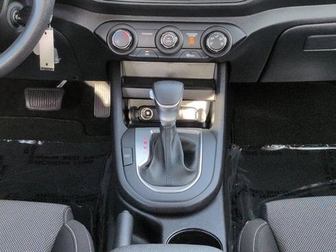 Used 2024 Kia Forte LXS FWD image 18