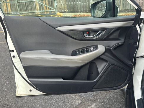 Used 2021 Subaru Outback Premium image 15