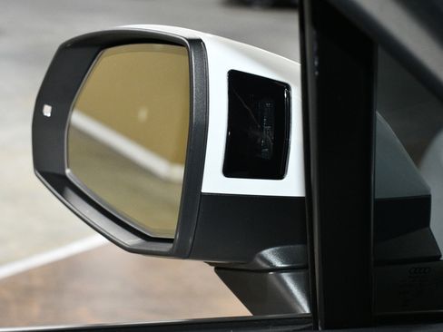 Used 2023 Audi Q7 3.0T Prestige w/ Prestige Package image 63