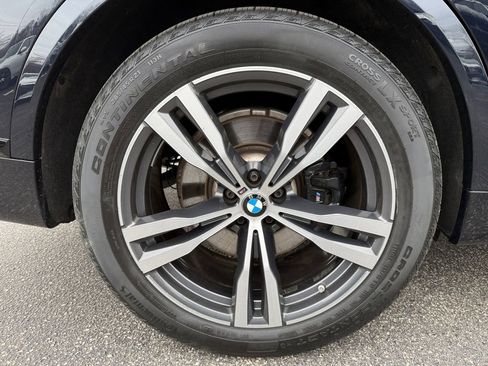 Certified 2024 BMW X7 xDrive40i w/ Executive Package image 17