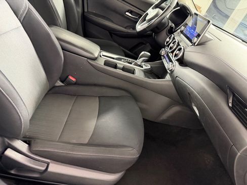 Used 2021 Nissan Sentra SV FWD image 21