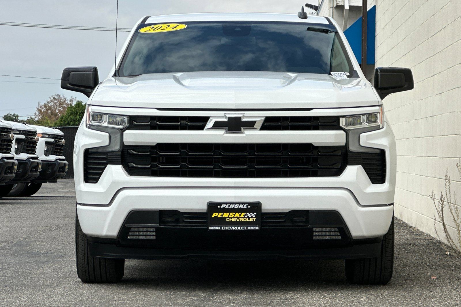 Used 2024 Chevrolet Silverado 1500 RST w/ LPO, Dark Essentials Package RWD image 9