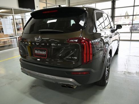 Used 2021 Kia Telluride SX image 5