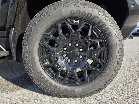 New 2026 GMC Hummer EV SUV image 29