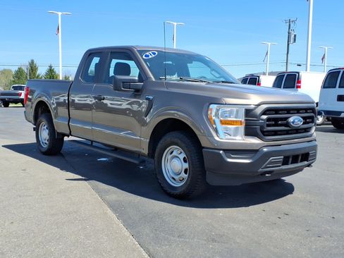 Used 2021 Ford F150 XL w/ Equipment Group 101A High AWD/4WD image 3
